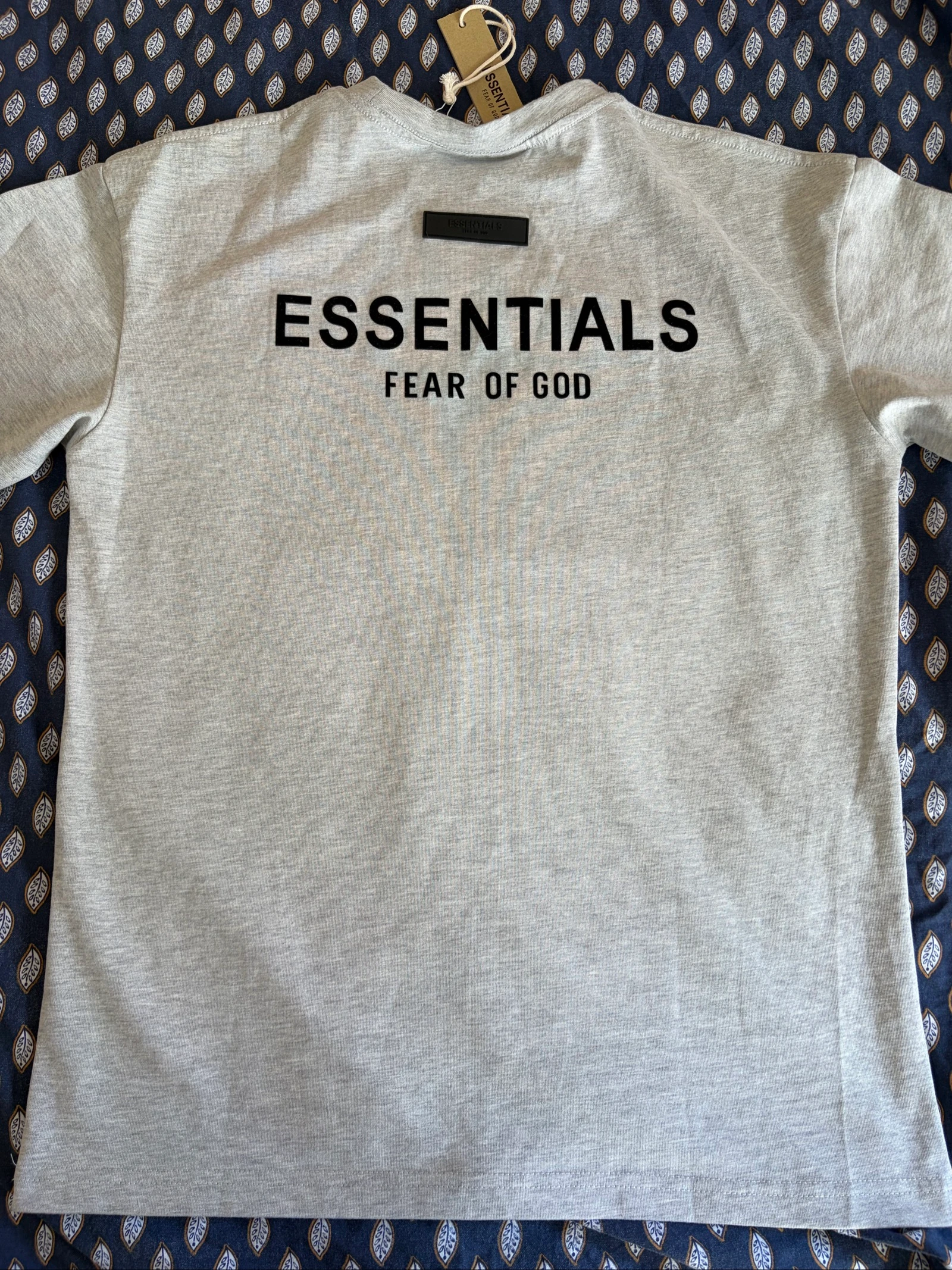Essential T-shirt – photo 7